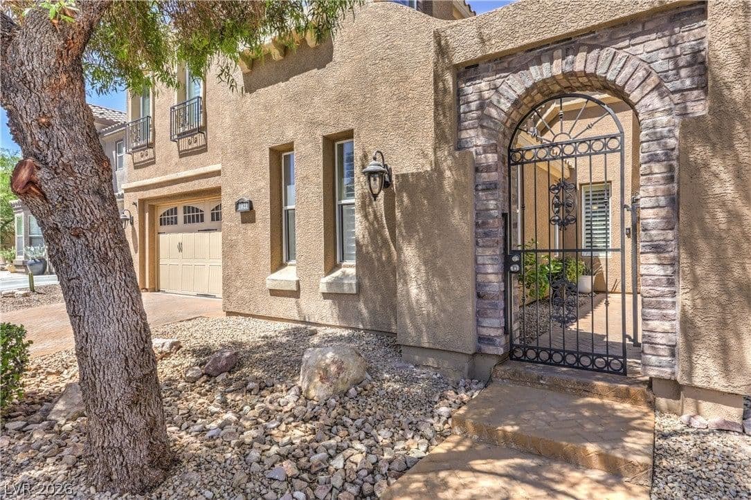 1021 Via Gallia Street photo 4