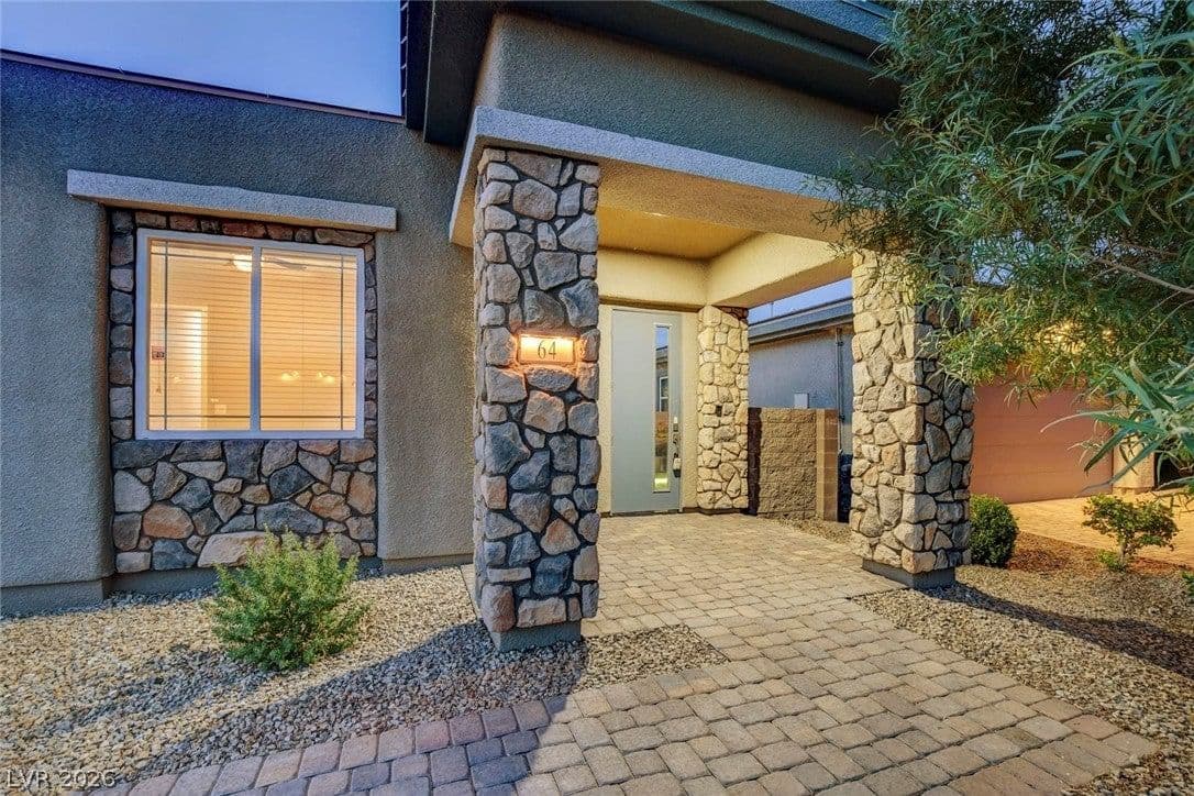 64 Reflection Cove Drive photo 4