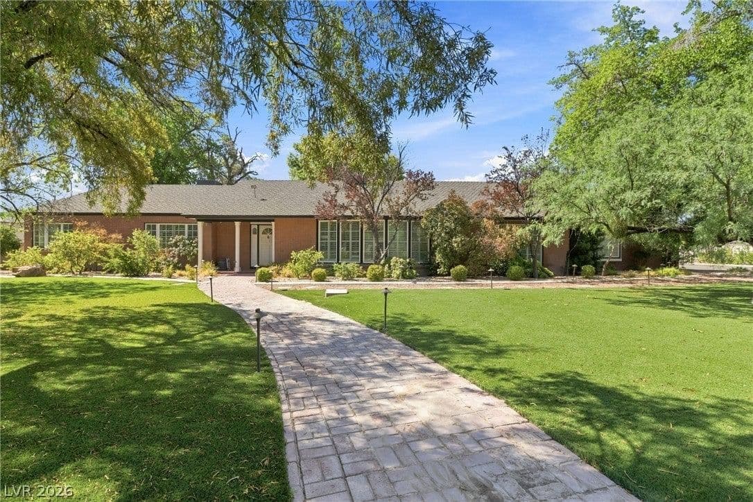 2001 Silver Avenue