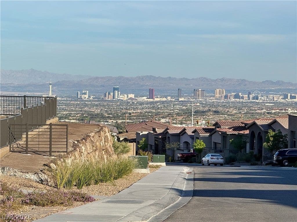 11622 Peregrine Point Court photo 4