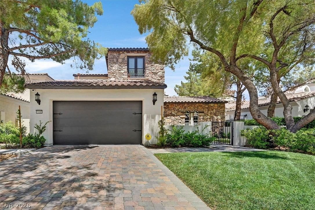 11828 WATERFORD CASTLE Court