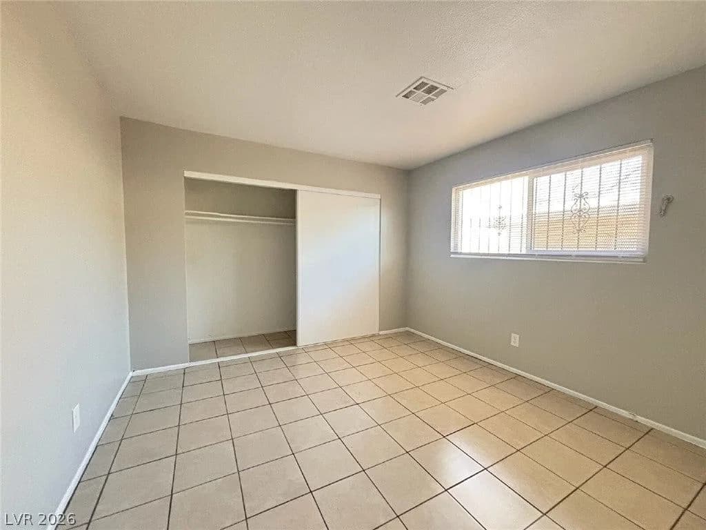 2504 Mesquite Avenue photo 3