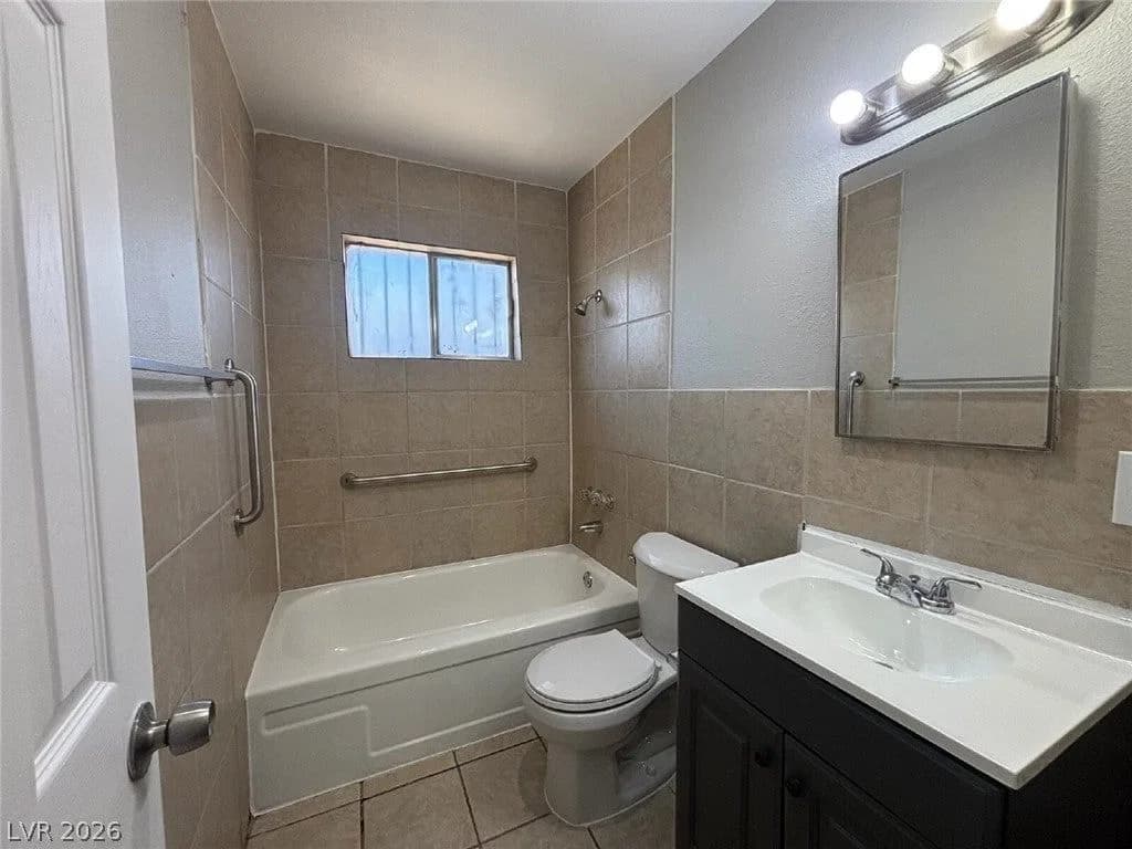 2504 Mesquite Avenue photo 4