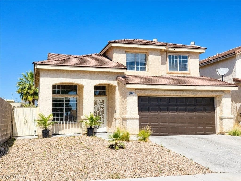 2217 Avery Drive photo 2