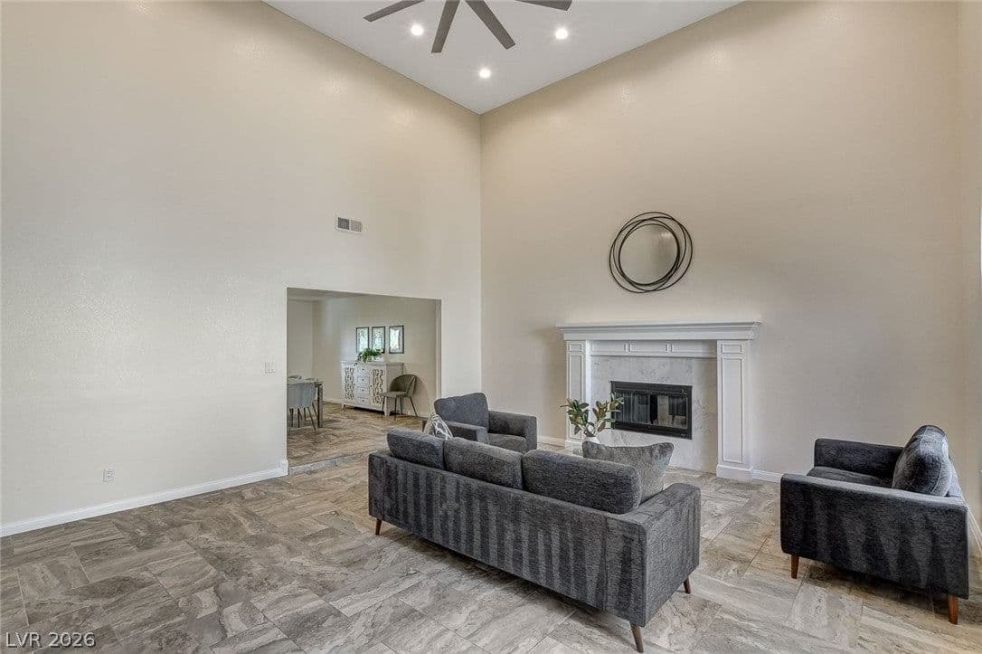 5167 Jarom Street photo 5