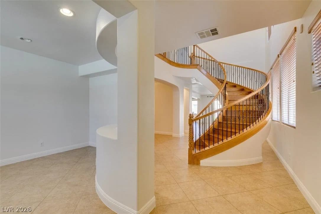 1228 Olivia Parkway photo 4