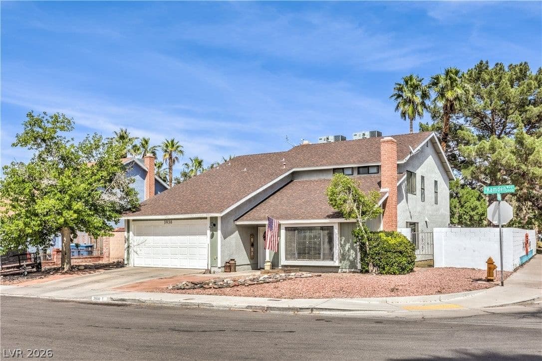 3930 Kamden Way photo 4