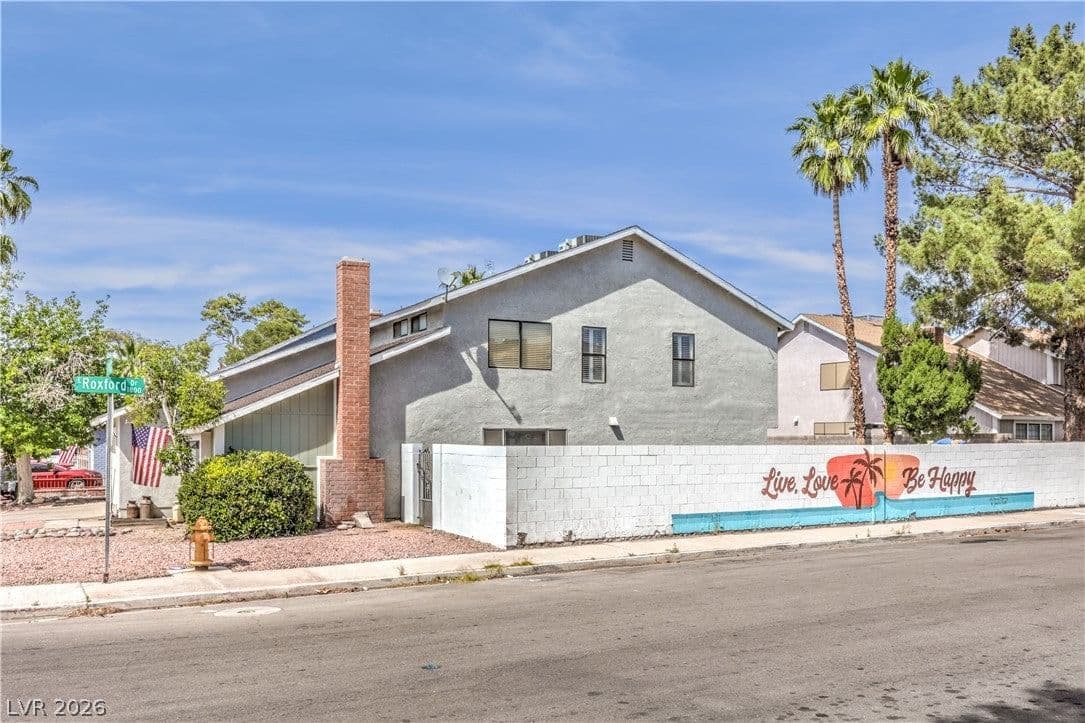 3930 Kamden Way photo 5