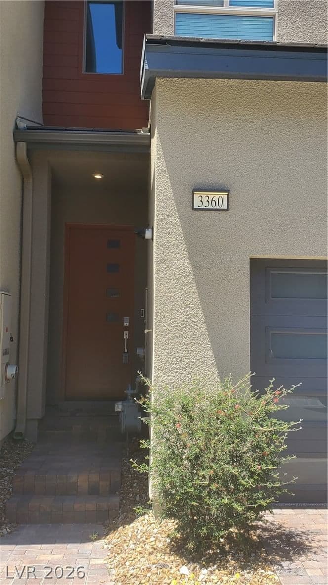 3360 Santa Verdiana Street photo 2