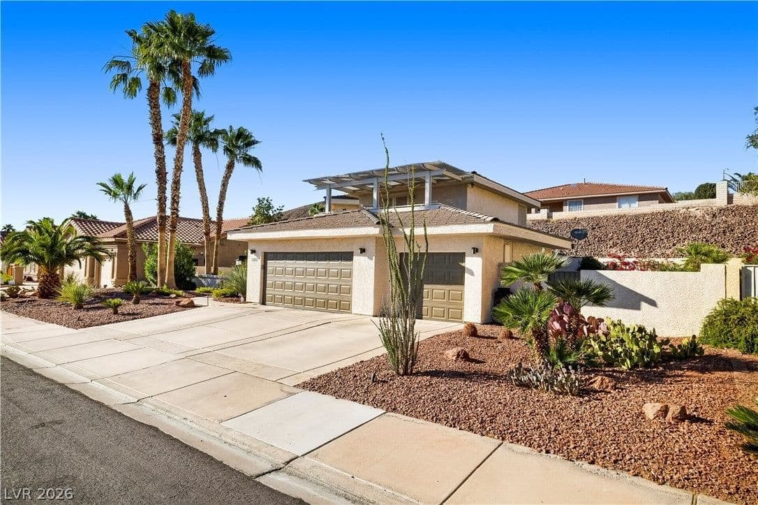 1135 Calico Ridge Drive photo 3