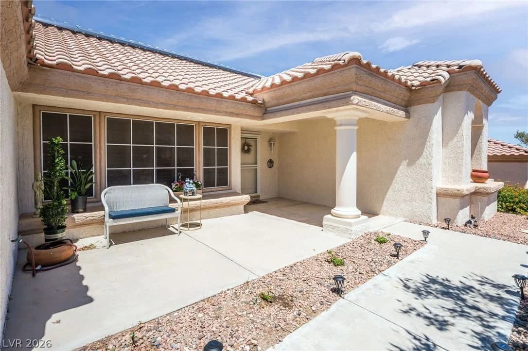 9928 Arbuckle Drive photo 4