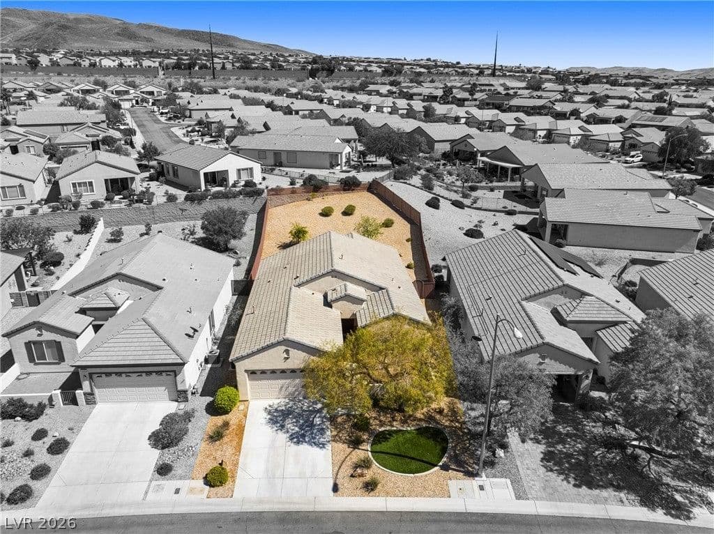 2635 Solera Moon Drive photo 4
