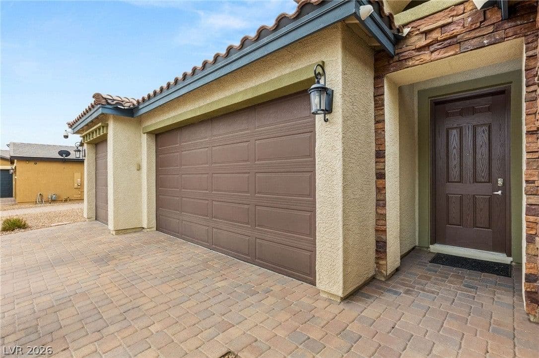 5641 Mystical Knight Court photo 4