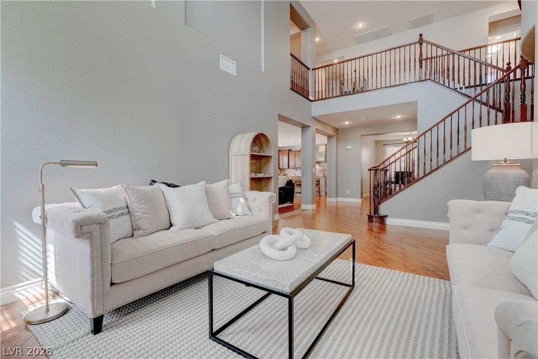 8584 Myrtle Flag Avenue photo 2