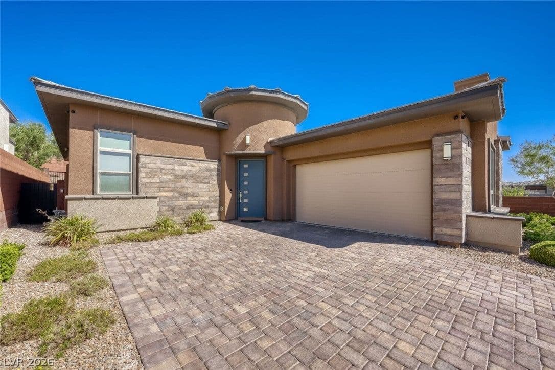 9926 Regency Canyon Way photo 2