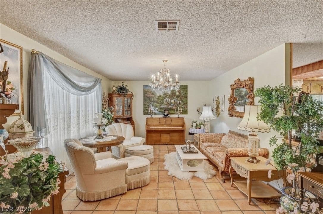 2230 Pinto Road photo 2