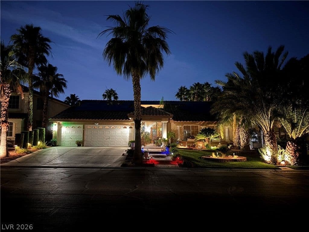 1412 October Oak Avenue photo 3