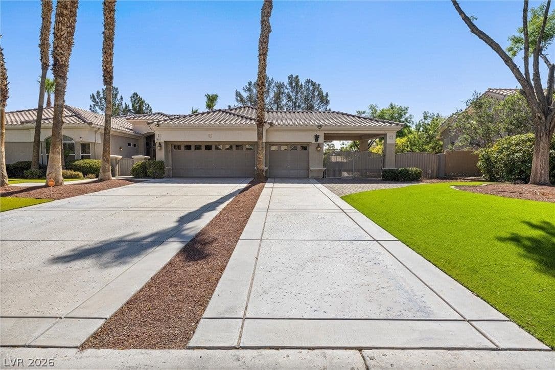 7310 Red Cinder Street photo 4