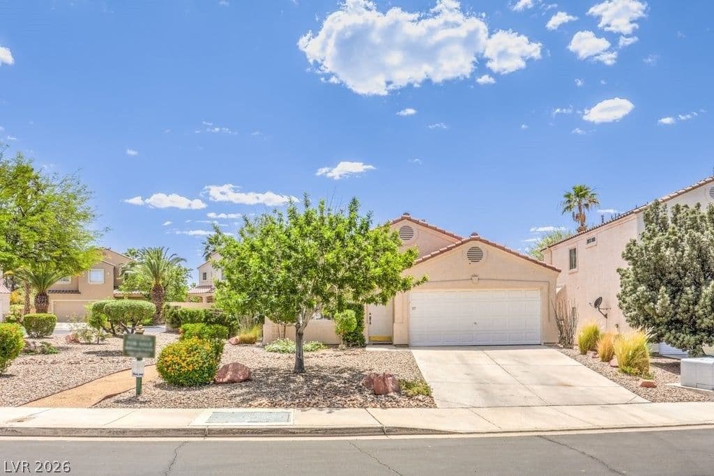1245 Diamond Valley Street photo 4