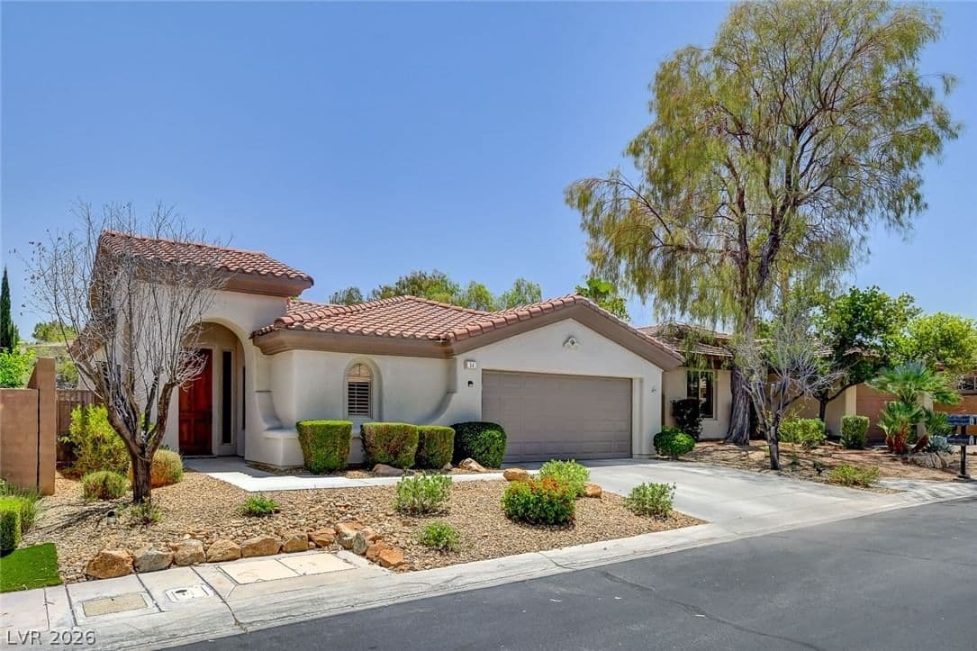 14 Emerald Dunes Circle photo 2