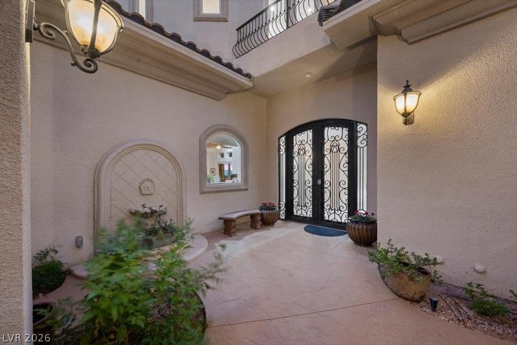 775 Clove Court photo 5