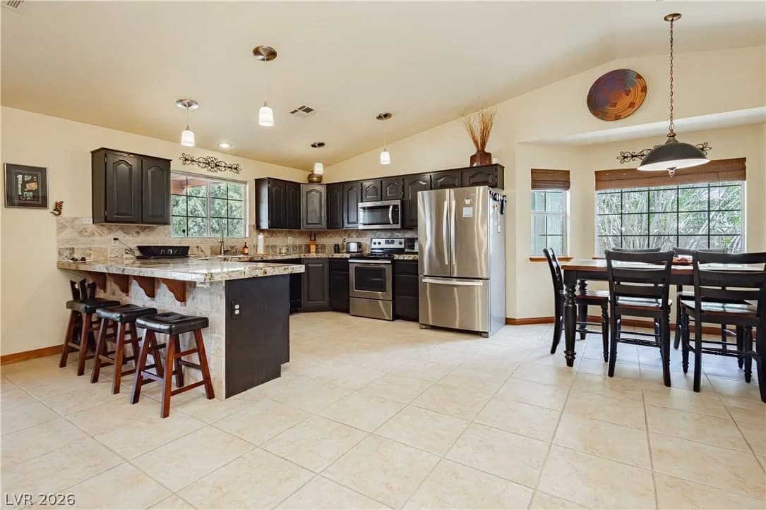 5525 Tee Pee Lane
