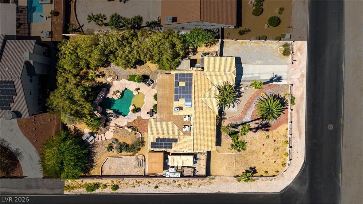 5525 Tee Pee Lane photo 5