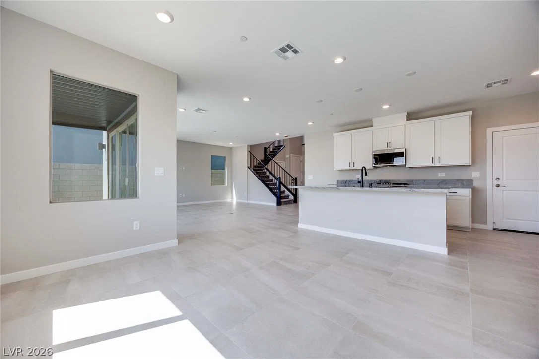 9912 Juniper Valley Street photo 5