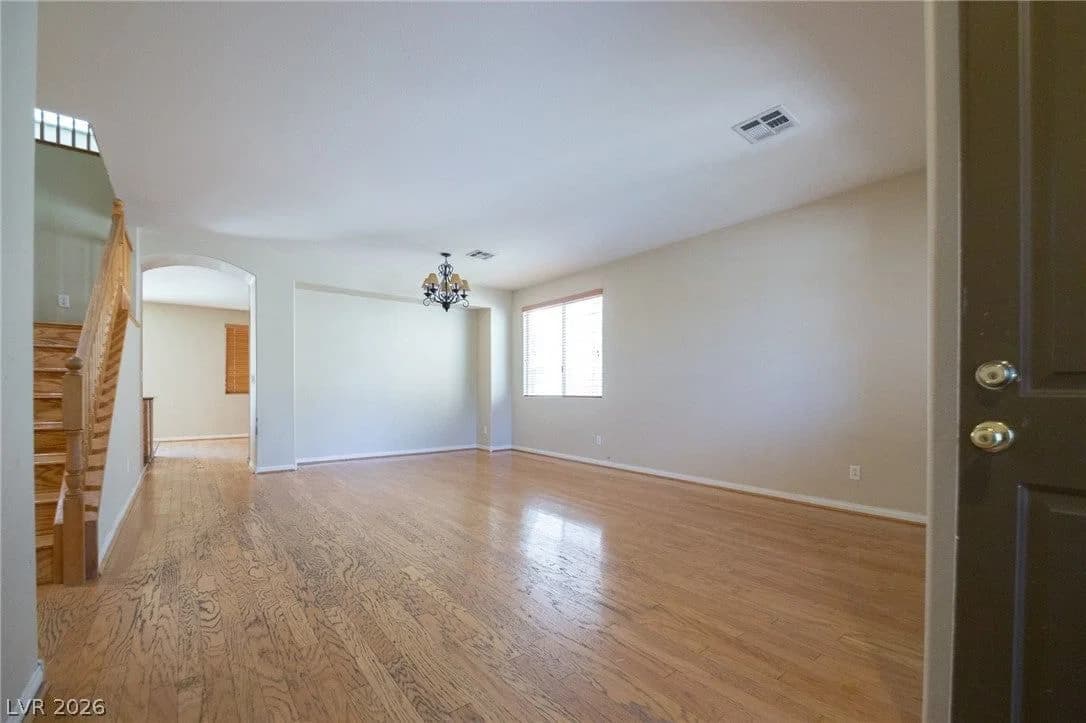 517 Bianca Bay Street photo 2