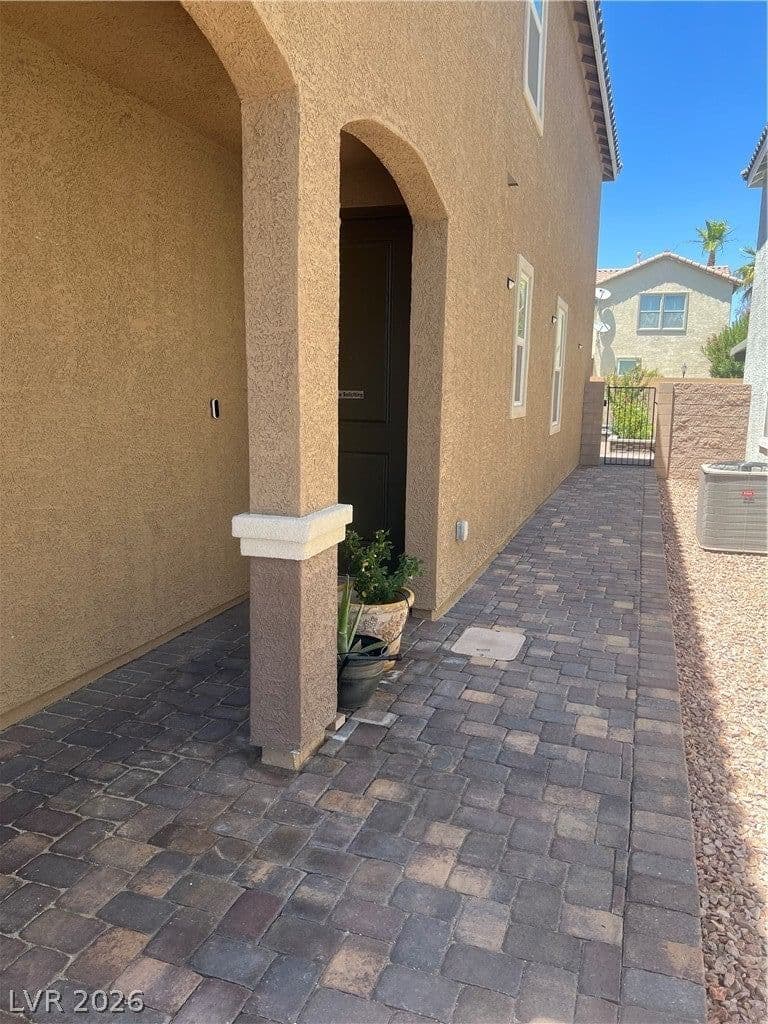 8726 Sand Verbena Avenue photo 2