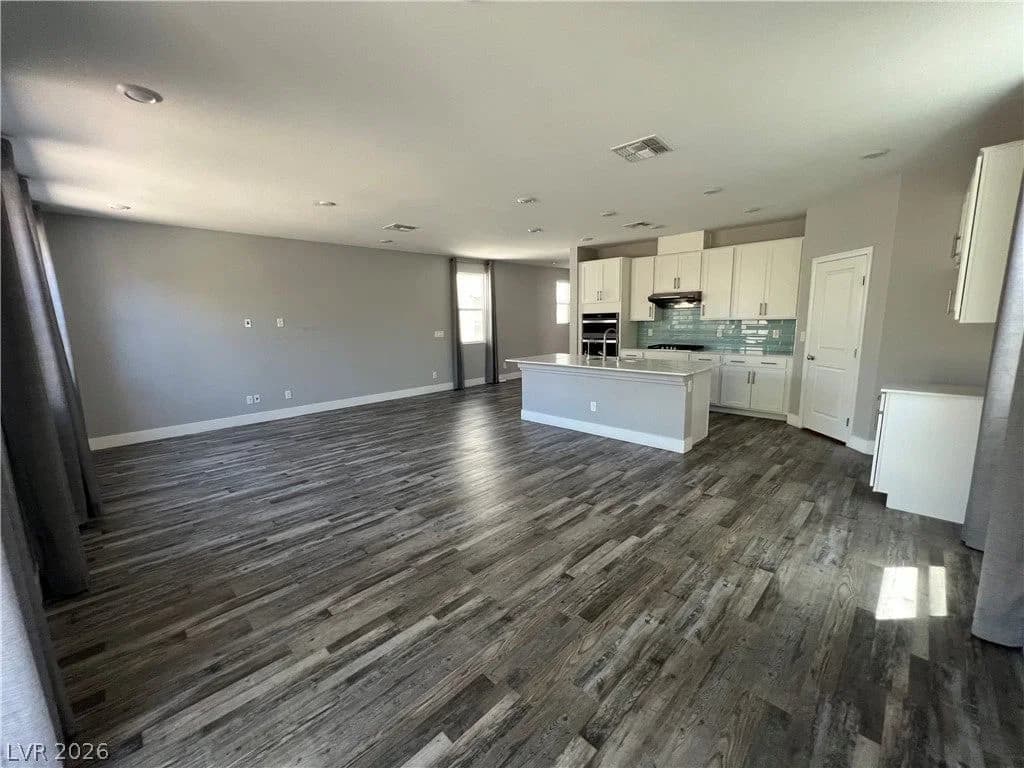 8726 Sand Verbena Avenue photo 5