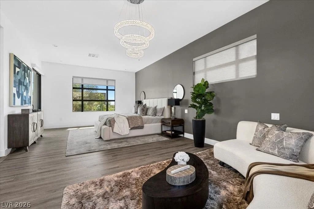78 Pristine Glen Street photo 4