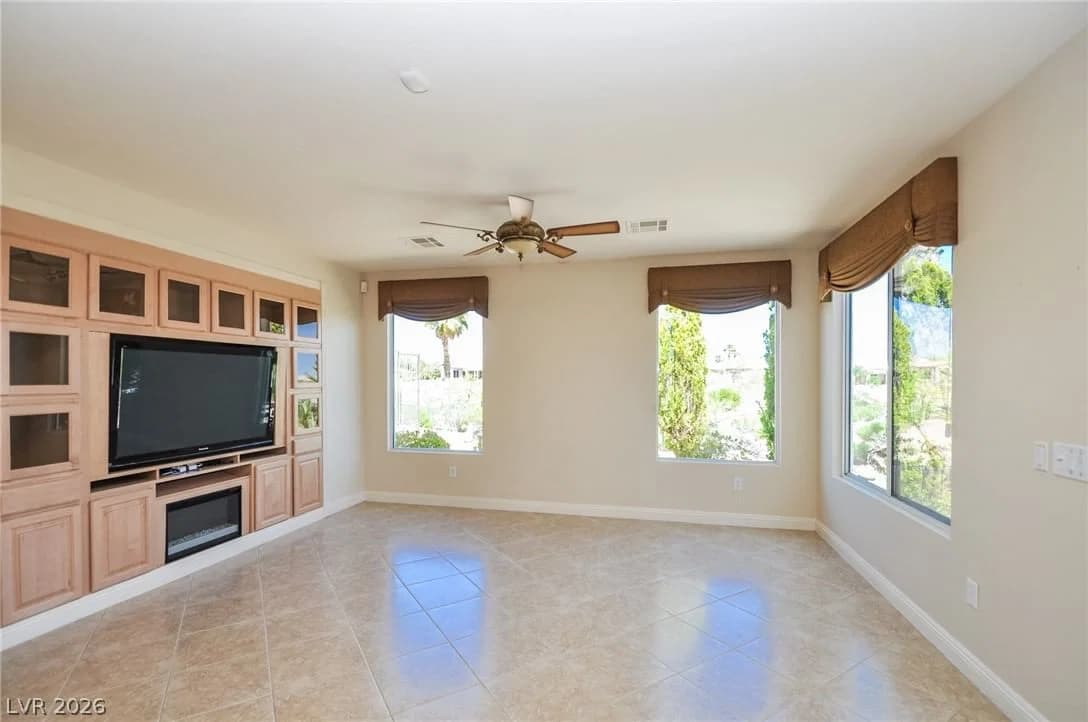 10448 PREMIA Place photo 4