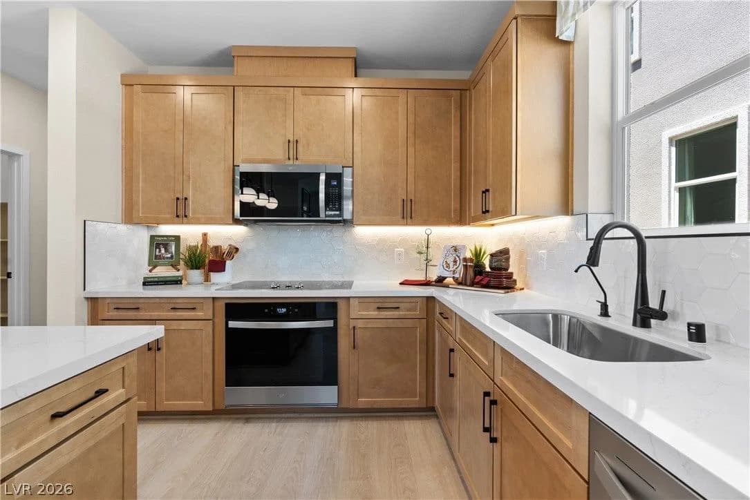 2579 Regency Cove Court photo 5