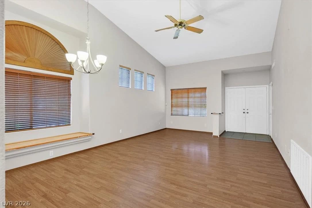 1038 Twin Berry Court photo 2