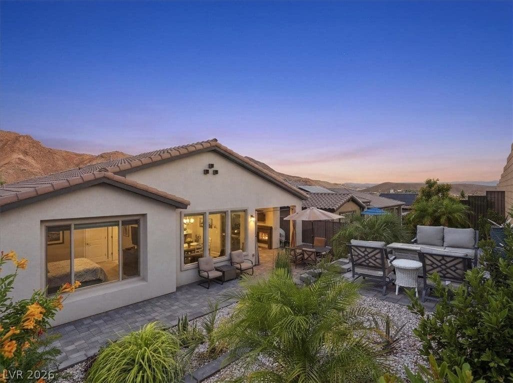 22 Sun Lily Lane photo 3