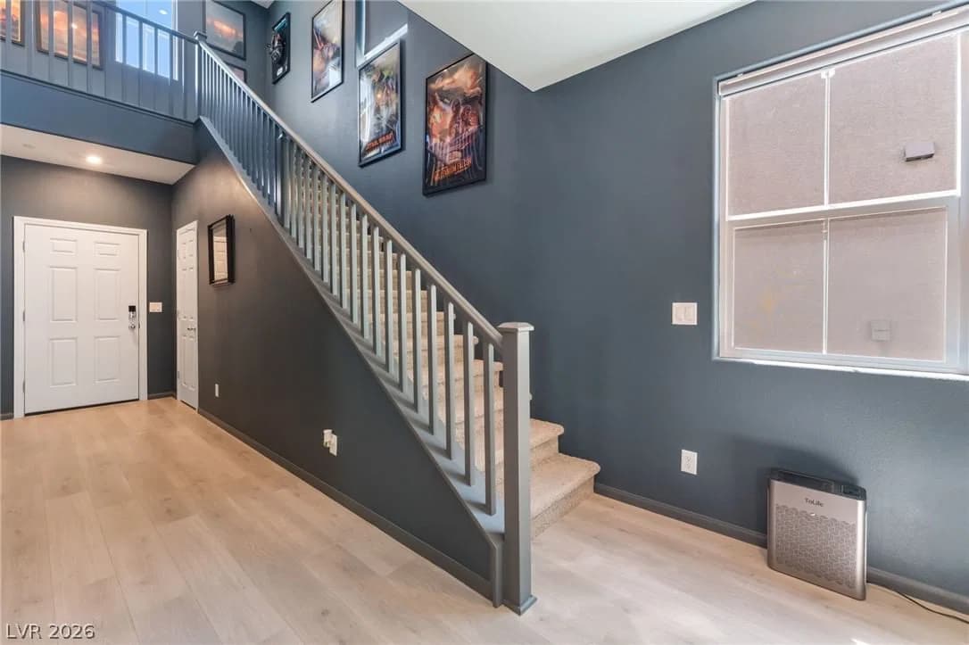 1973 Majalis Place photo 5