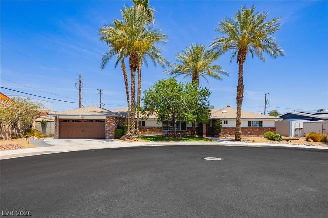 1301 Canosa Avenue