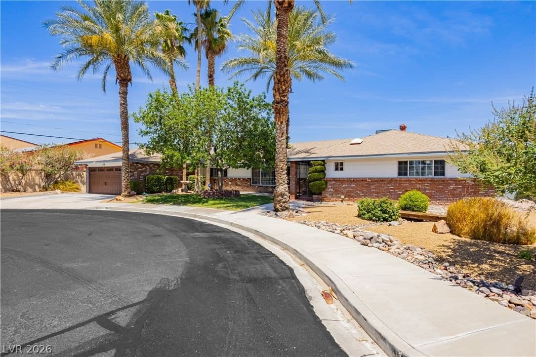 1301 Canosa Avenue photo 3