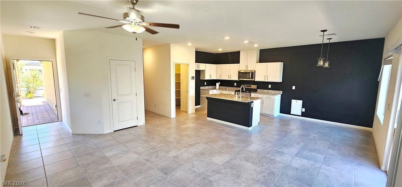 1774 Kylie River Place photo 3