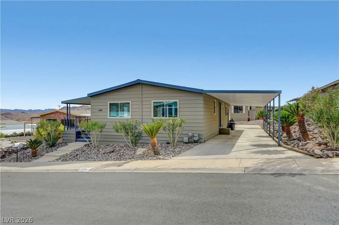 649 Mount Bona Way photo 4