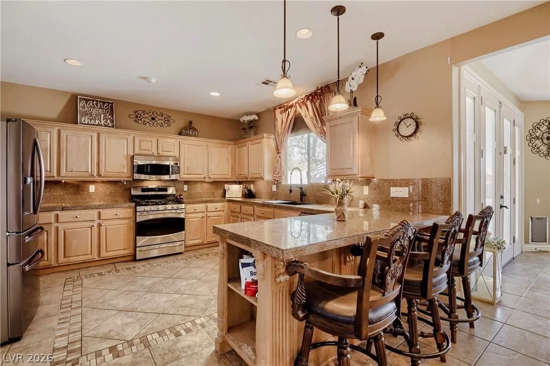 1214 Sonatina Drive photo 4