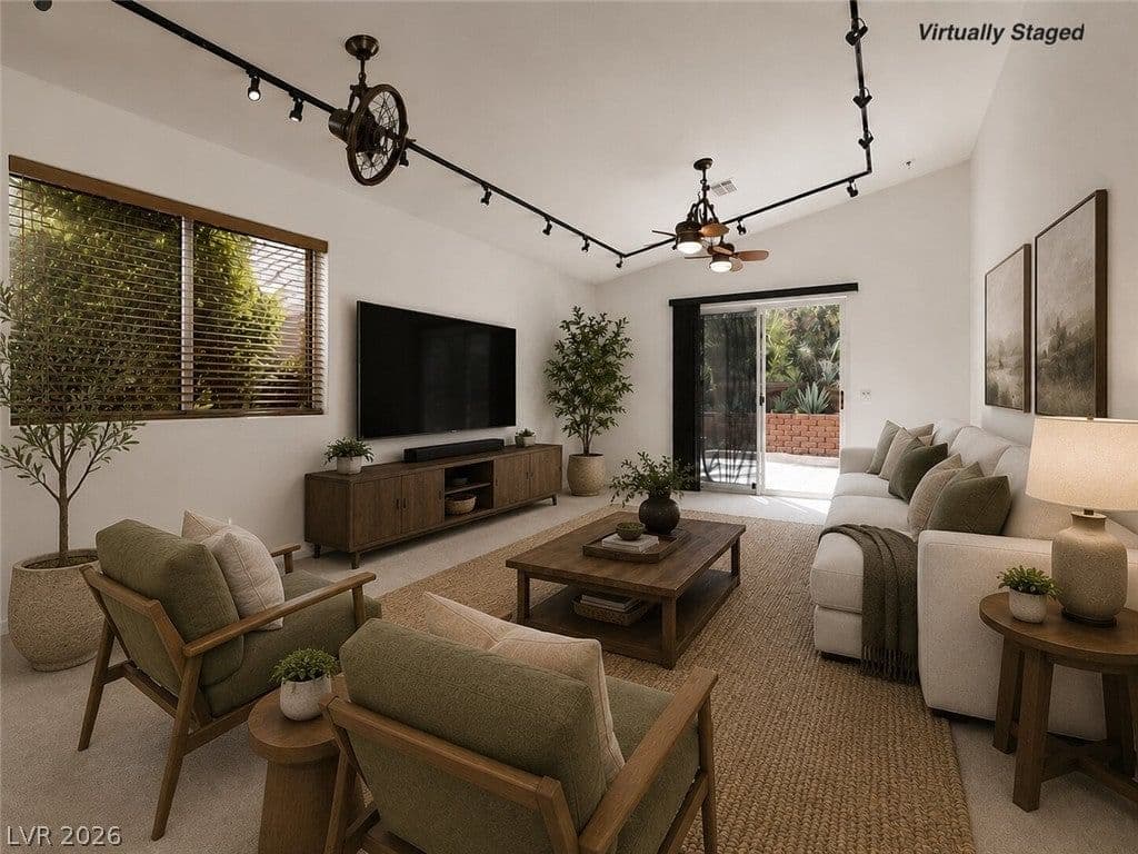 2121 Sunset Vista Avenue