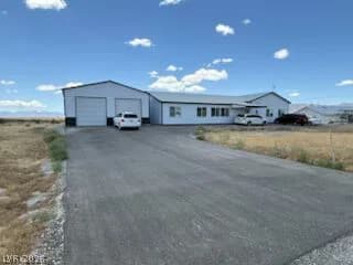 1341 Bowler Drive photo 2