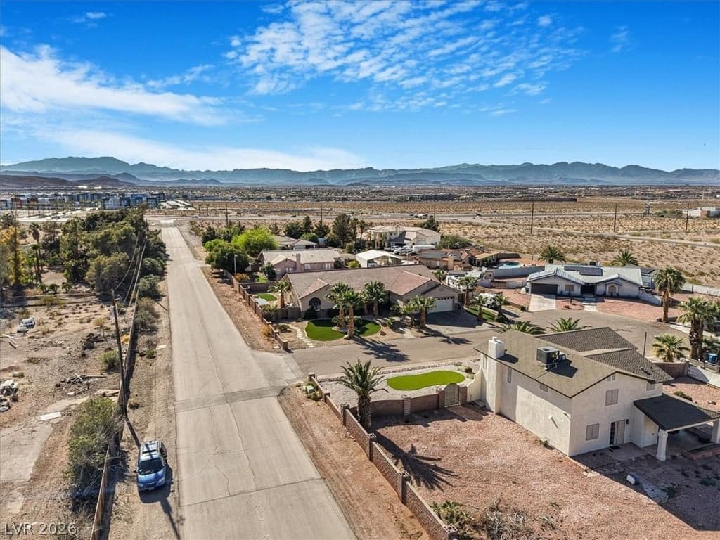 78 Siddall Avenue photo 4