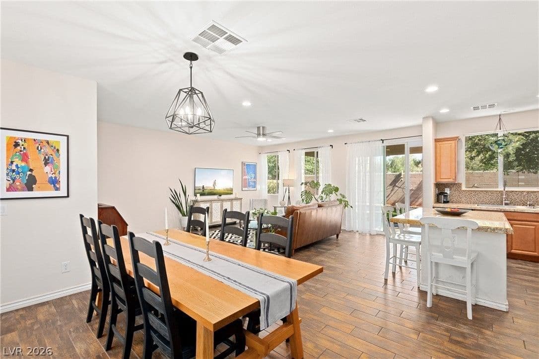 3604 Kingfishers Catch Avenue photo 5