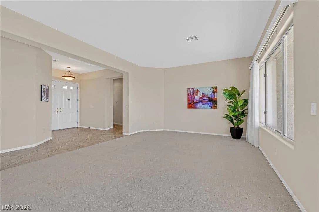 1677 Black Fox Canyon Road photo 4