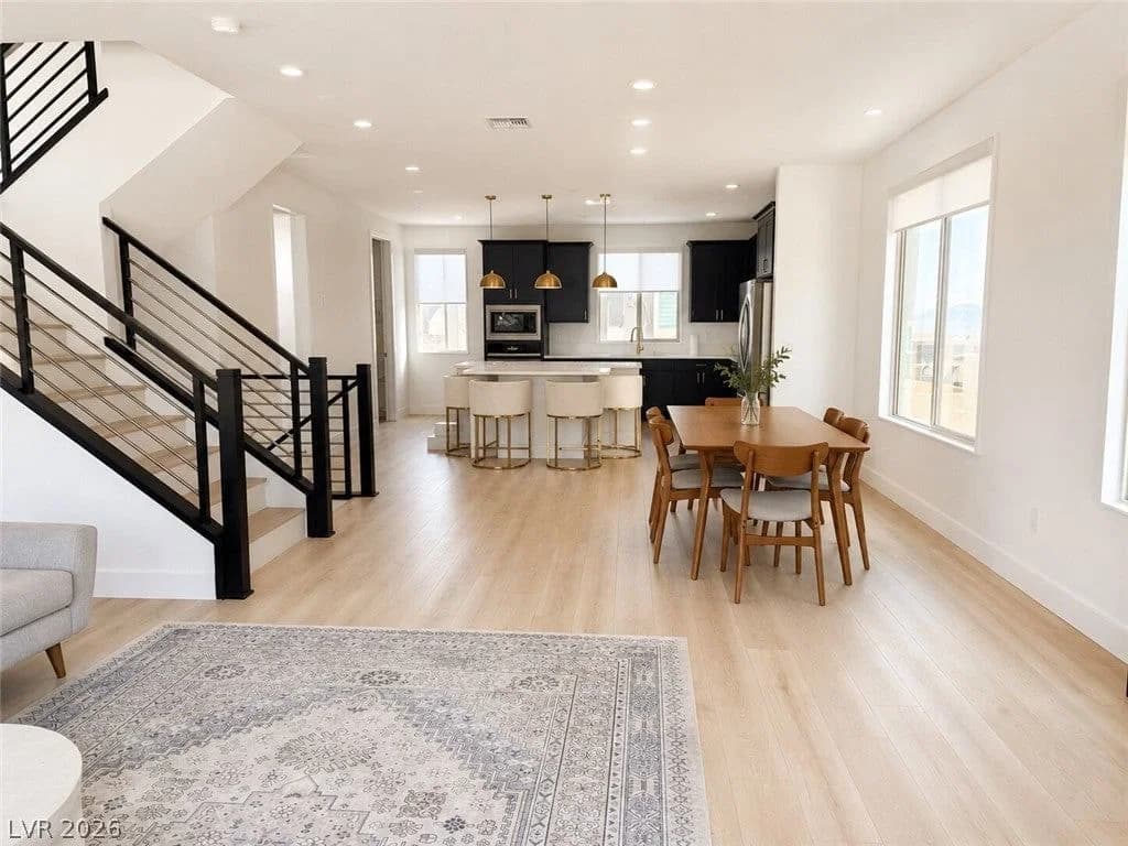 11622 Gentle Birdsong Avenue photo 3