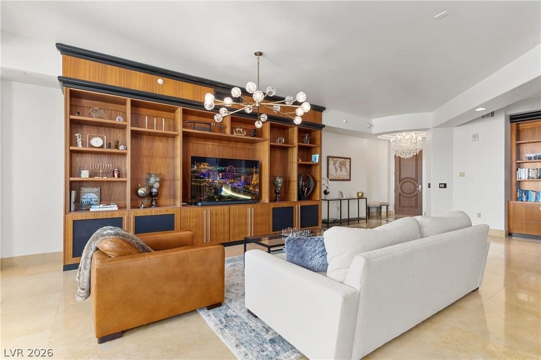 9103 Alta Drive photo 3