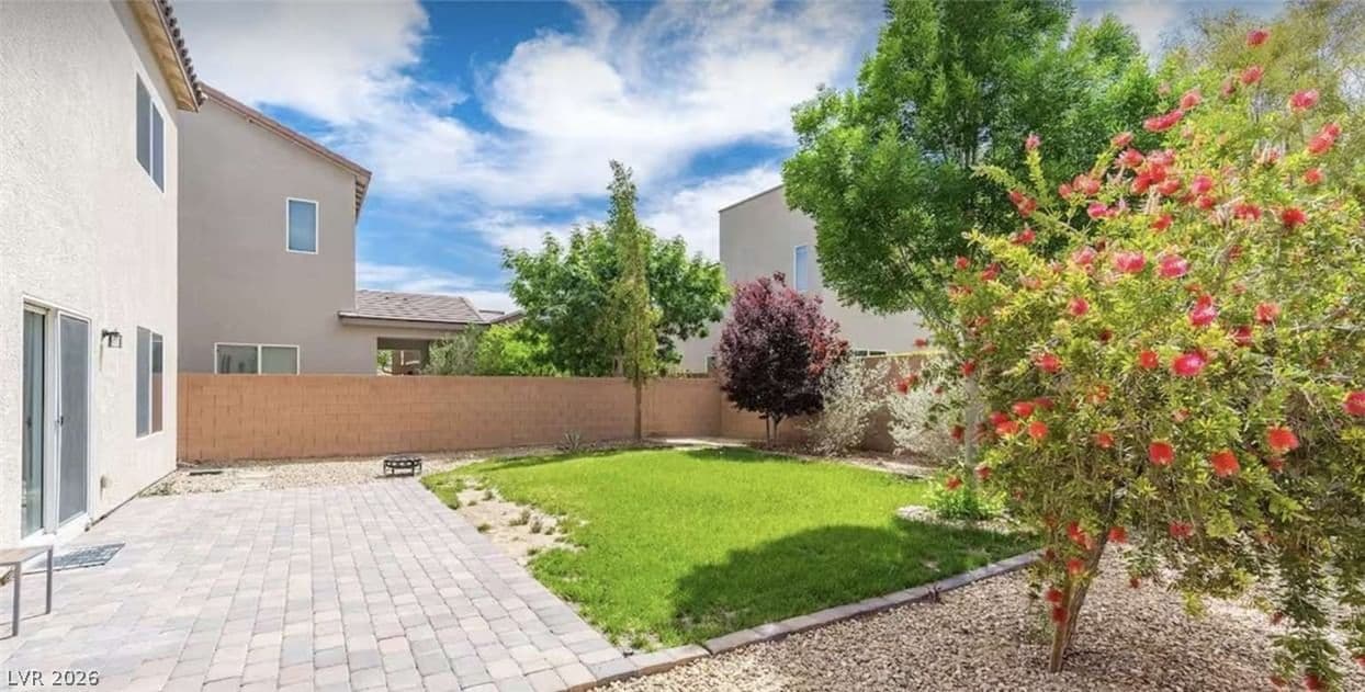 5661 Belgrano Vista Drive photo 4